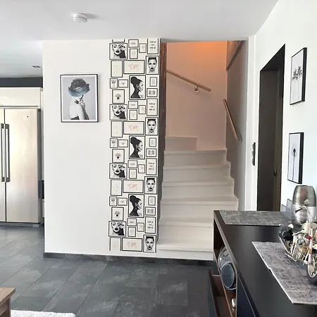 Luxus Maisonette-apartment - Werde Zum Koenig In Der Traumwelt Beerfelde Steinhofel