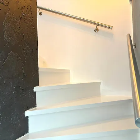 Luxus Maisonette-apartment - Werde Zum Koenig In Der Traumwelt Beerfelde アパート Steinhofel