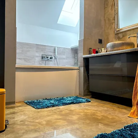 Luxus Maisonette-apartment - Werde Zum Koenig In Der Traumwelt Beerfelde