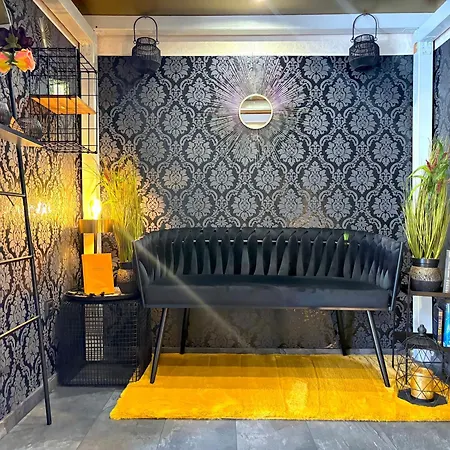 Luxus Maisonette-apartment - Werde Zum Koenig In Der Traumwelt Beerfelde * Steinhofel