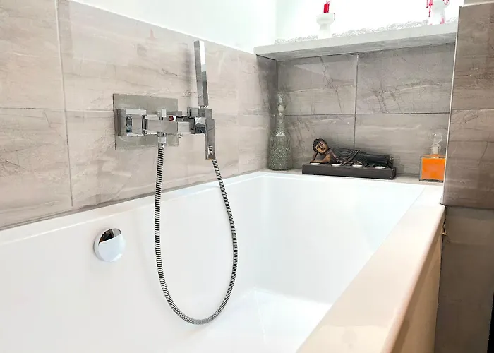 Luxus Maisonette-apartment - Werde Zum Koenig In Der Traumwelt Beerfelde *