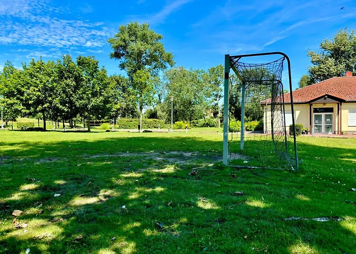 Luxus Maisonette-apartment - Werde Zum Koenig In Der Traumwelt Beerfelde